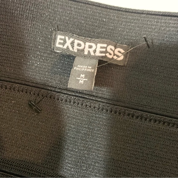 NWOT Express Shimmer Metallic Bandage Skirt Medium - Picture 7 of 9